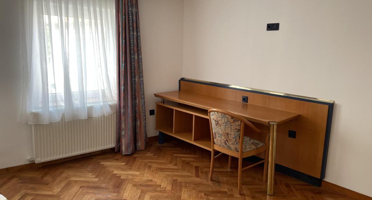 Z House Apartamento Sibiu Exterior foto